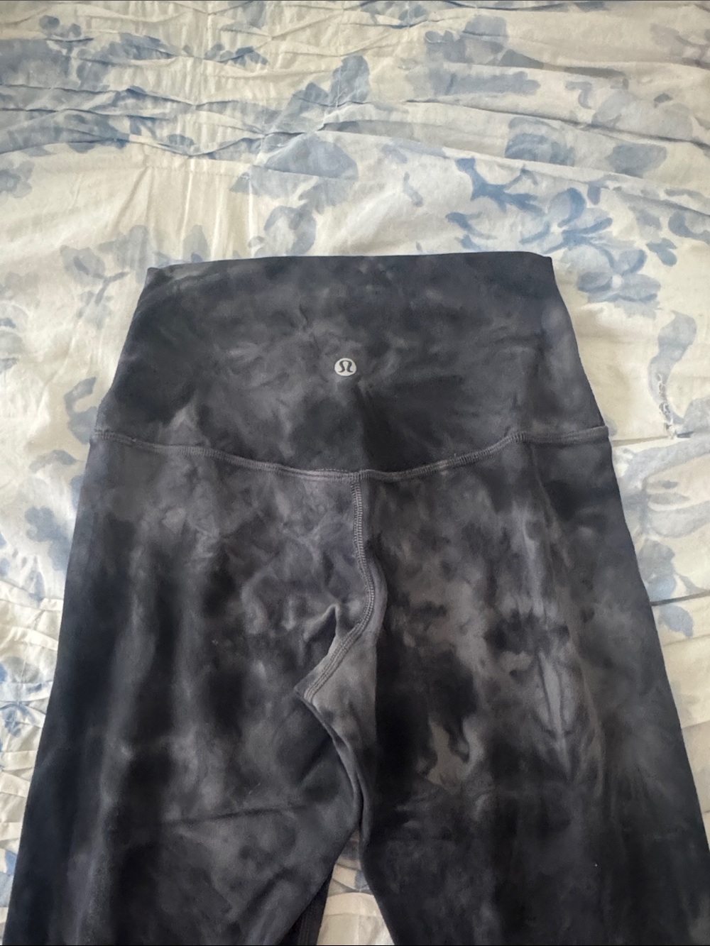 Lululemon Diamond Dye Leggings 28' Size 2